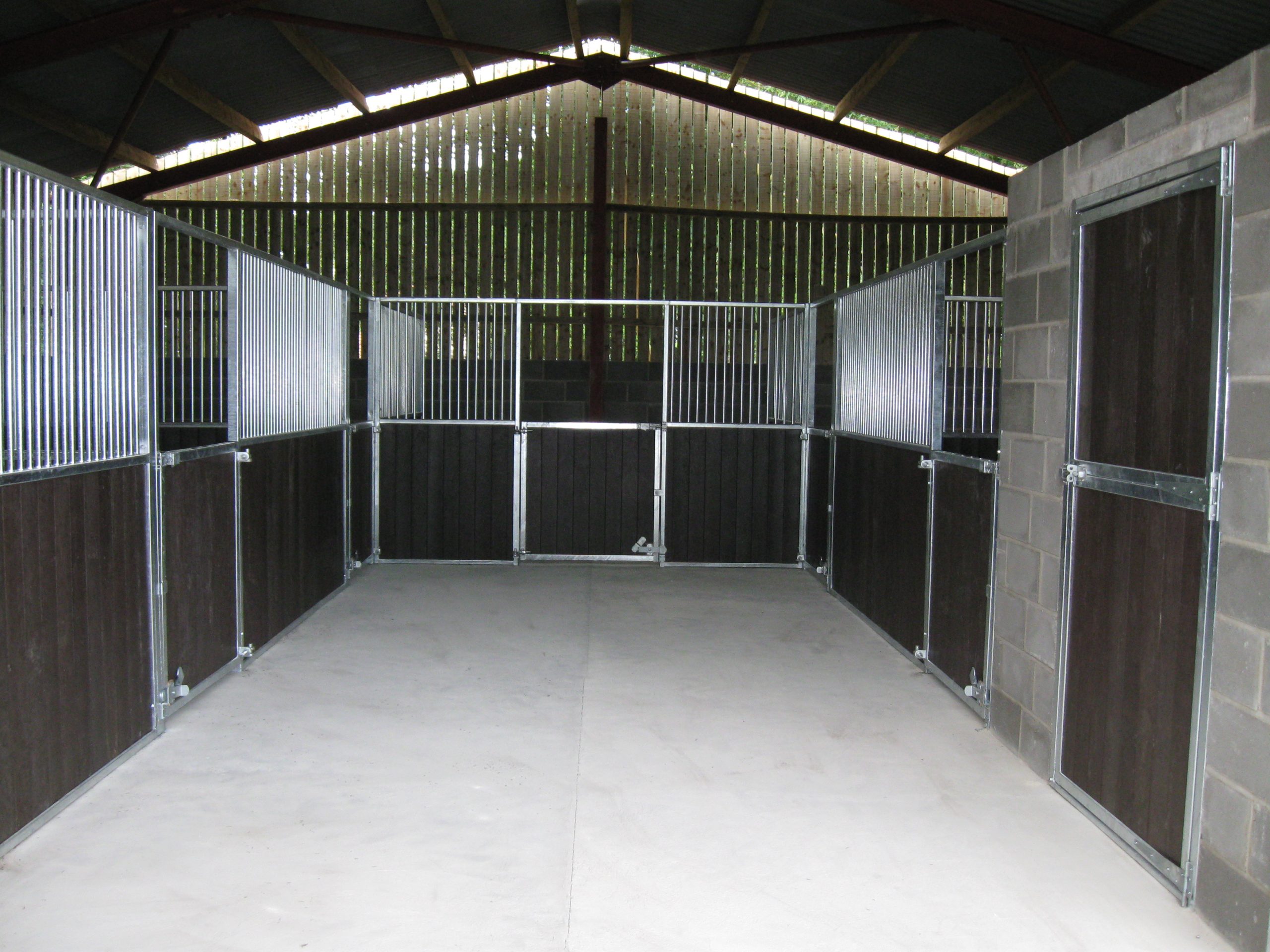 Internal stable stalls